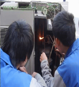 高温下南京空调维修进入高峰期
